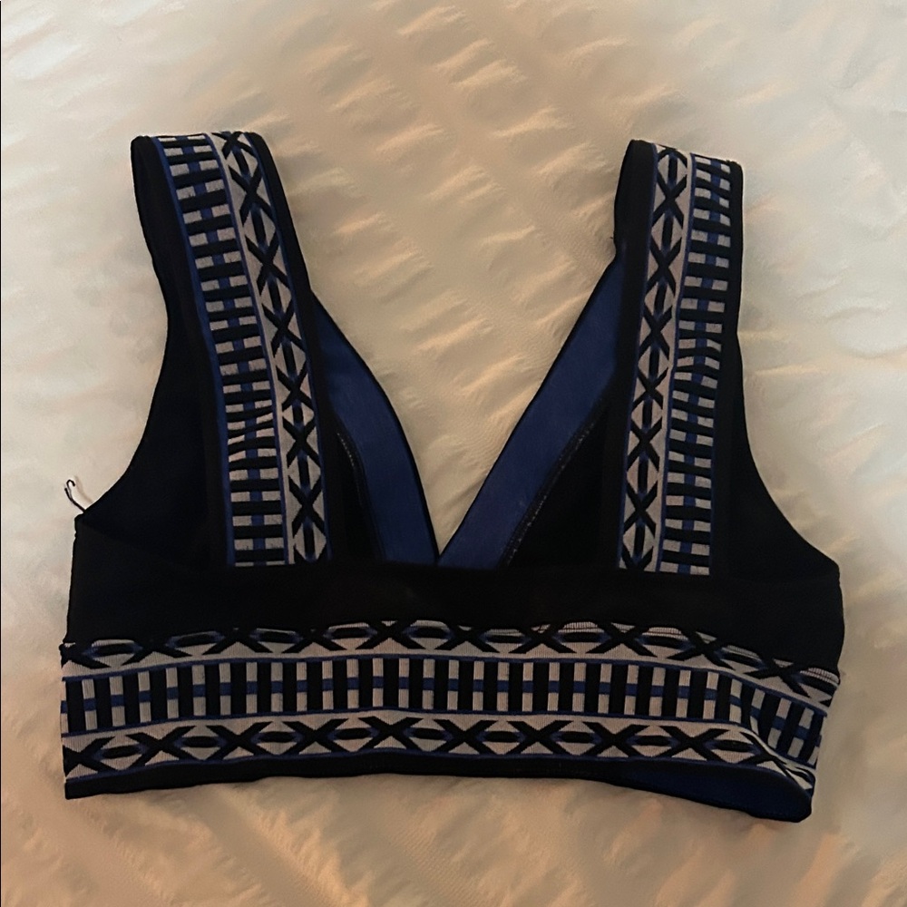 Free people capri workout set - Picture 6 of 6